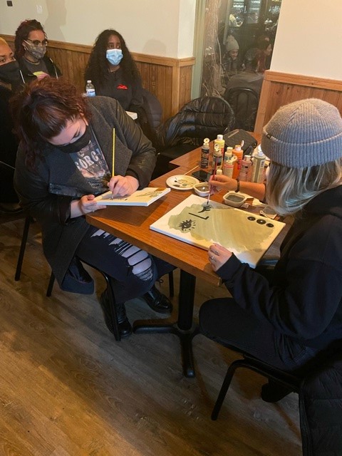 ACOttawa's tweet photo. Thank you all for coming out to our Oh So Good Sip &amp; Paint evening yesterday!

It was great to see all of your artistic sides in action! 

Here’s a quick look at lovely people in a lovely space :)

#talktogetheragain
#aidsawarenessweek https://t.co/nQ3WJo01ea