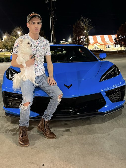 Texas Boy 🤠 https://t.co/eIiCOvifdq<a href="/tag/helixnightphoenix"class="tags"><span>#helixnightphoenix</span></a>