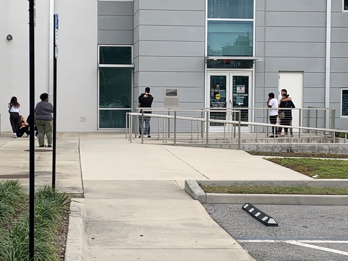DaniDeJarlais's tweet photo. We are at @OrlandoPolice headquarters where #BrianBoneโs family is meeting with investigators. Many of his friends outside just started crying #FOX35News https://t.co/IDdXpYLSRb