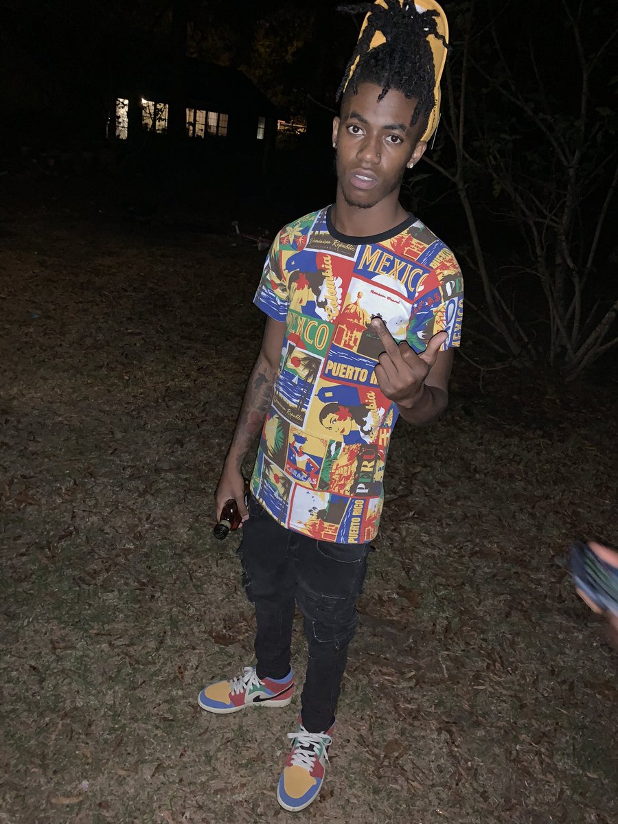1400blknu's tweet photo. Ain’t no big dogging me nigga im Rottweiler💪🏾 #MyOwnMan⭐️ https://t.co/p9Q2gnvvT8