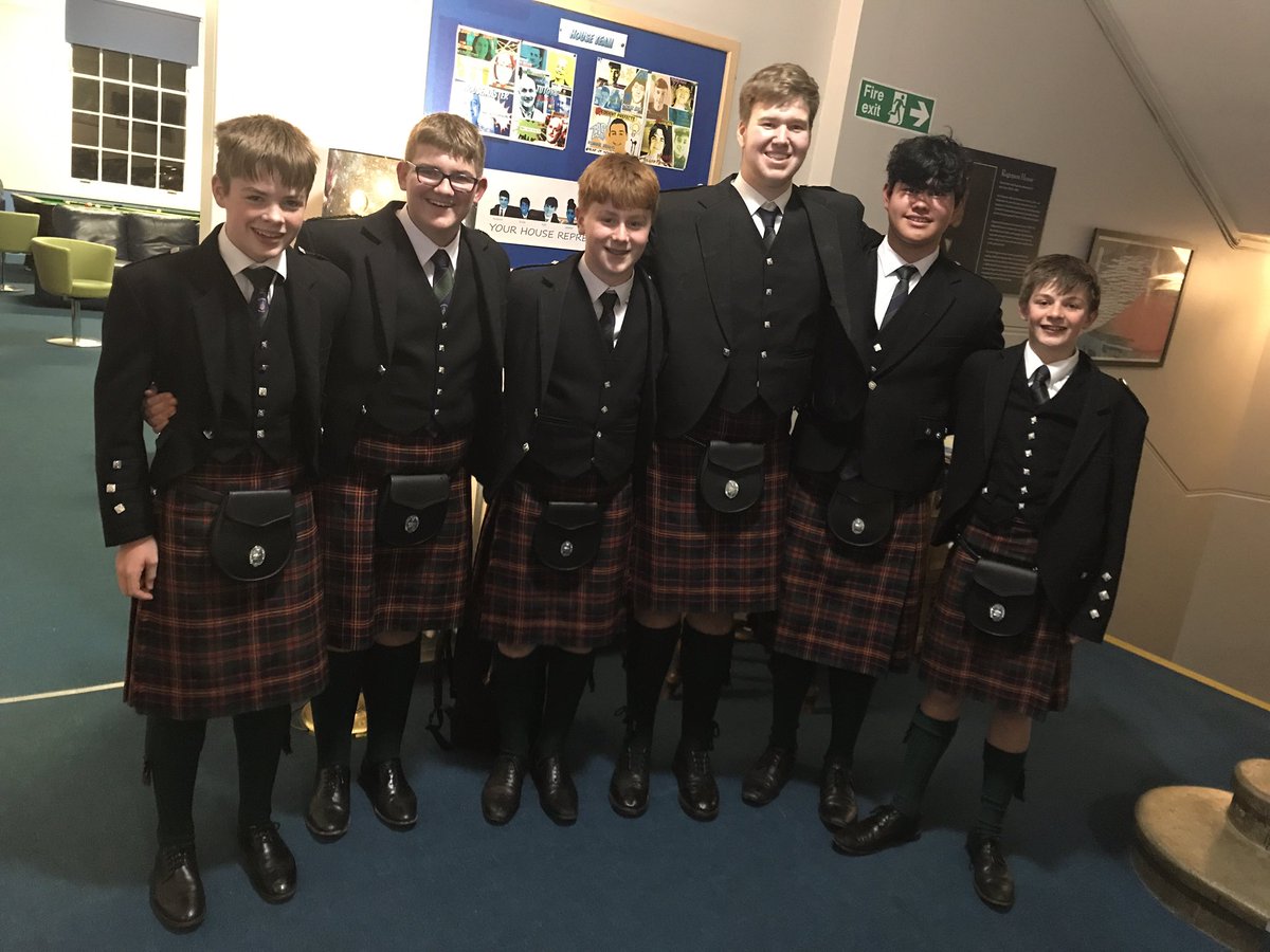 Some of the Rogerson residents were performing tonight in a musical concert &amp; looking ⭐️⭐️⭐️⭐️⭐️

🤔Learning📚, 🎹music🎼, 🏉sport🏑, 🎨art🖼, 🍳cooking🧑‍🍳, building relationships &amp; making memories that will last…

#HappyBoys #HappyHousemaster