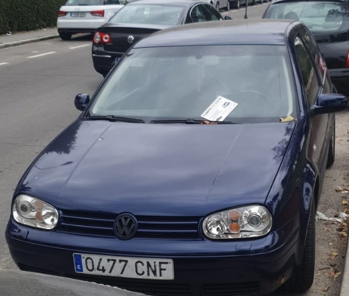JorgeJosa's tweet photo. Vehículo de un compañero, sustraído en el barrio de #Aluche , en caso de verlo avisar a @policia https://t.co/mk22yp32hm