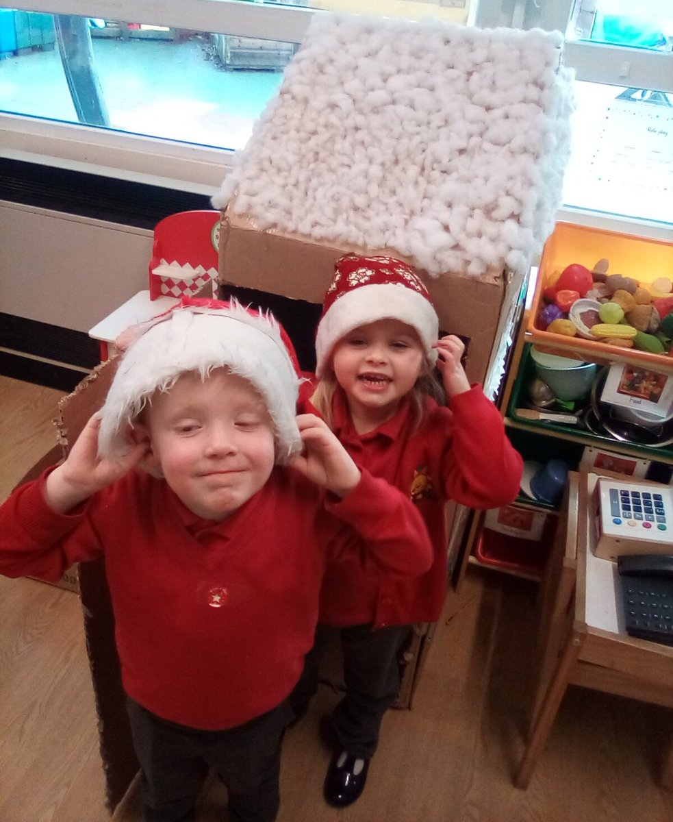 WhetstoneNurs's tweet photo. Nursery have been getting festive with their role play today! https://t.co/LvyxuaSNCb