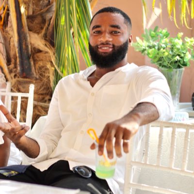 monicapello55's tweet photo. #NewProfilePic https://t.co/kq71TfZedm