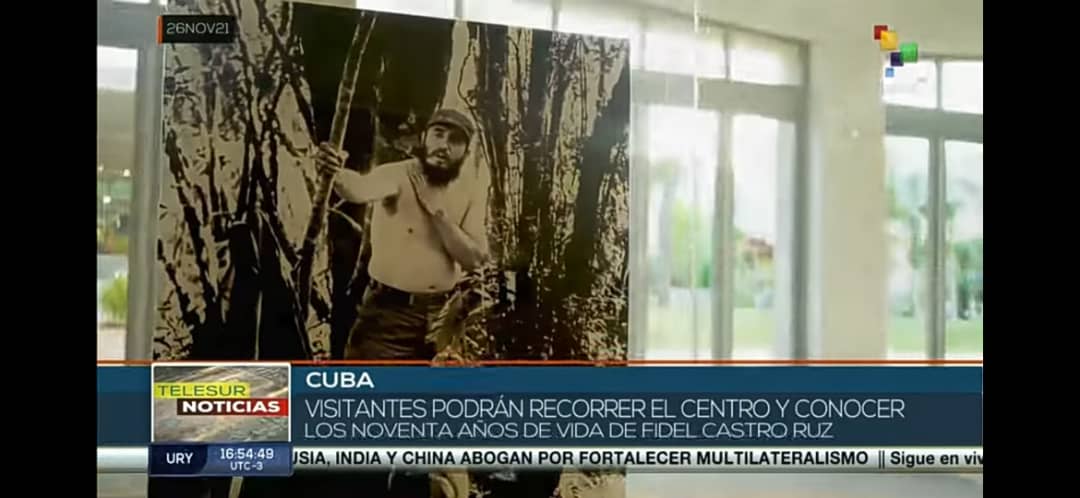 #Cuba| Ya abrió sus puertas el Centro Fidel Castro Ruz . Vea el recorrido q hizo <a href="/teleSURtv/">teleSUR TV</a> por esa institución pública destinada al estudio y difusión del pensamiento y la obra del líder d la #RevoluciónCubana 👇👇👇
youtu.be/U1Xt84dsPNA <a href="/centrofidel/">Centro Fidel Castro Ruz</a> <a href="/leticiadeCuba/">Leticia Martínez</a>