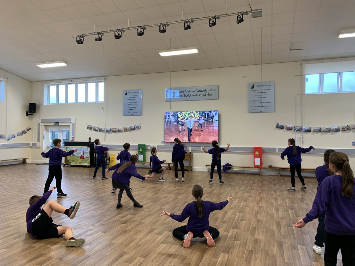 Y6 Teacher tweet media