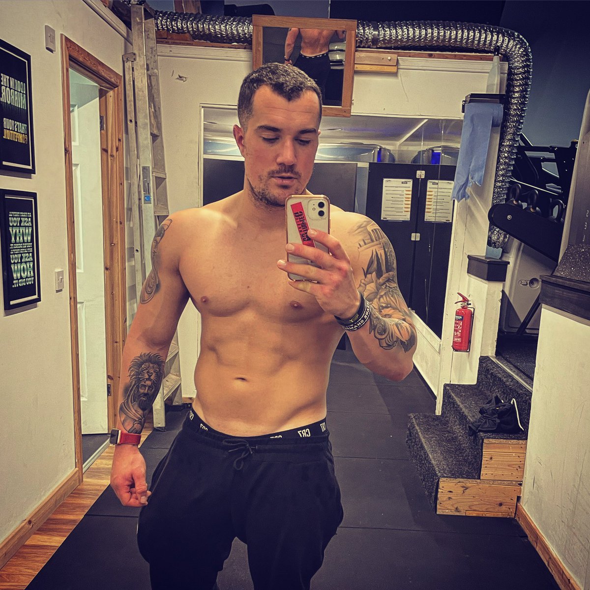 Theo10Doros's tweet photo. Ready for this weekends double header!
Tomorrow - @OFFICIAL_RITV Title defence!
Sunday - @DiscoWrestling!
#superiorcypriot #recklessintent #discowrestling #ri #discovery #wrestling #wrestler #prowrestling #prowrestler https://t.co/oltWDeG75g