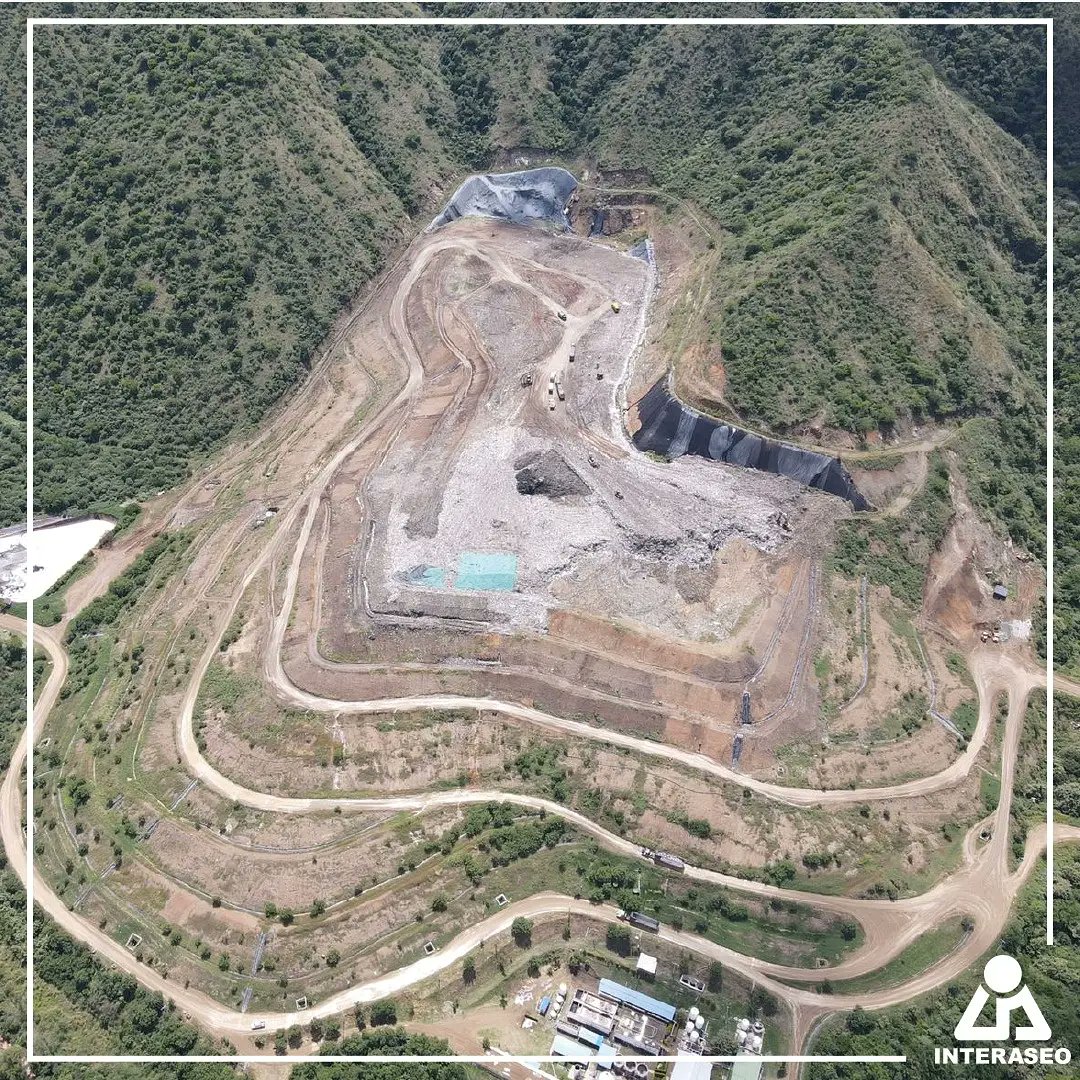 GrupoInteraseo's tweet photo. Hoy les deseamos un #FelizFindeSemana con una linda postal del relleno sanitario Colomba - El Guabal, ubicado en el municipio de Yotoco, Valle del Cauca. https://t.co/a130Iw9hdf