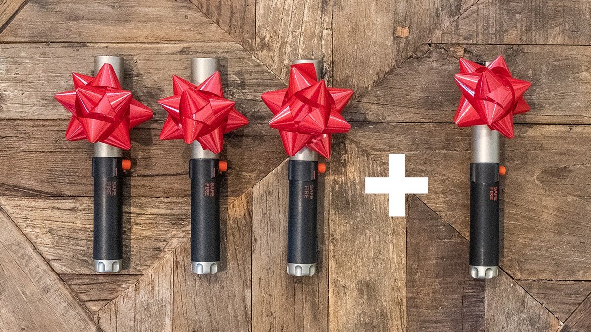 RealPepperBall's tweet photo. 🚨STOCKING STUFFER DEAL🚨

Buy 3 COMPACTS, Get 1 FREE!
https://t.co/N7Wg9KZDnp

#BlackFriday #BlackFridayDeals #blackfridaysale #stockingstuffers https://t.co/IpkXTYB6oJ