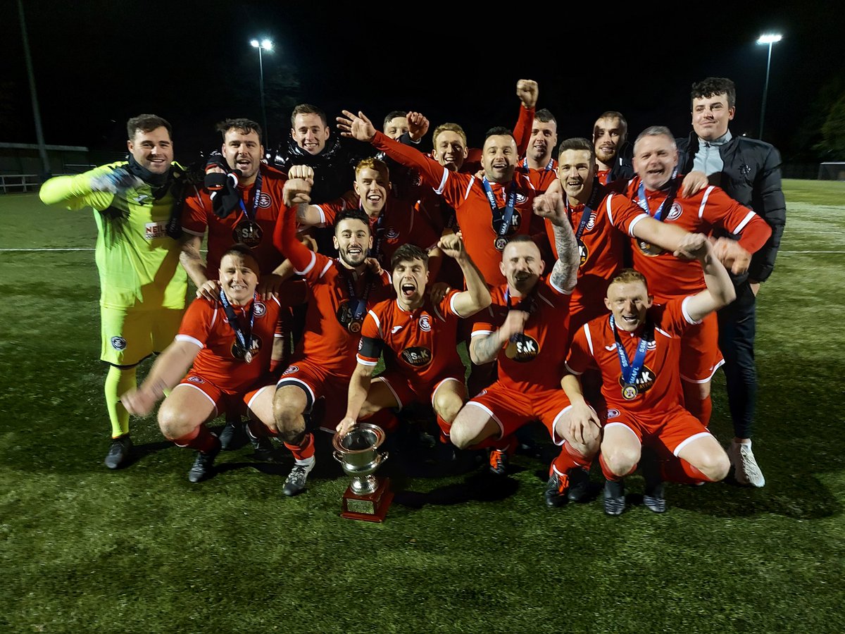 Congratulations to @Maryhill_AFC the <a href="/PHDecor2/">P.H Decor</a> presidents cup winners 21/22 

Have a great night lads