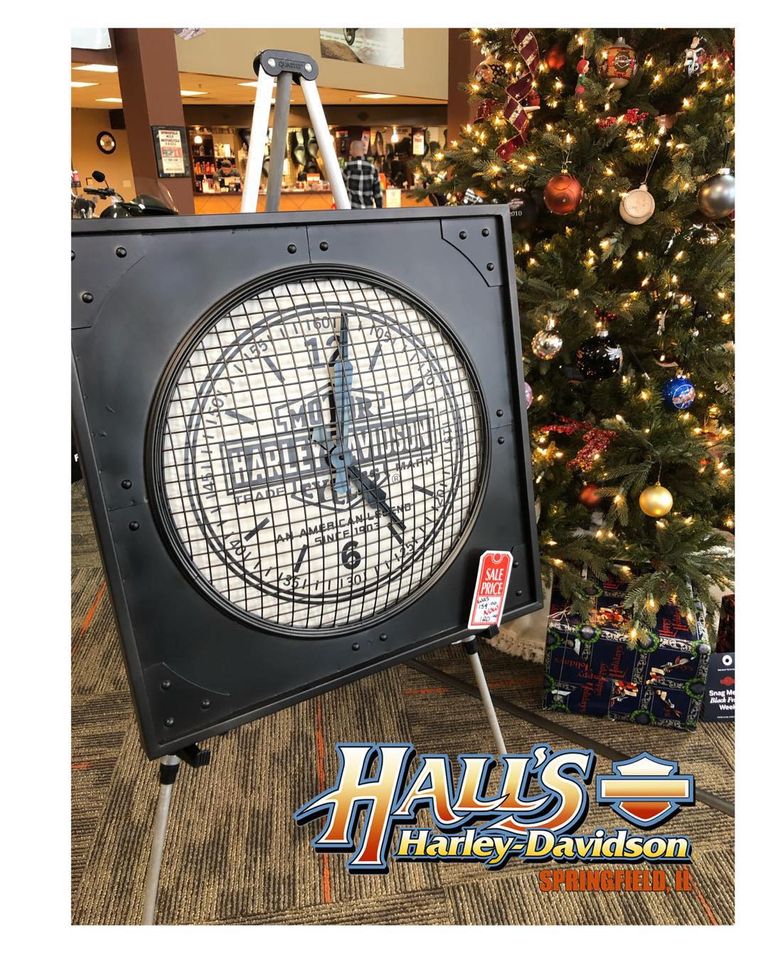 Hall's Harley tweet media