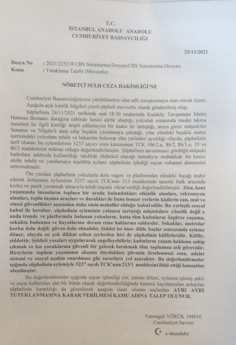 Sevdzz's tweet photo. “Bu saldırı tüm kadınların özgürce yaşama, sokakta bulunma ve hayatlarına devam etme haklarına saldırıdır.Küfür şiddettir.Kadınların yaşam hakkına sahip çıkmak ve kız çocuklarına güvenli bir gelecek bırakmak tüm toplumun asli görevidir.”
#FatmagülYörük https://t.co/pzWPoQgzzr