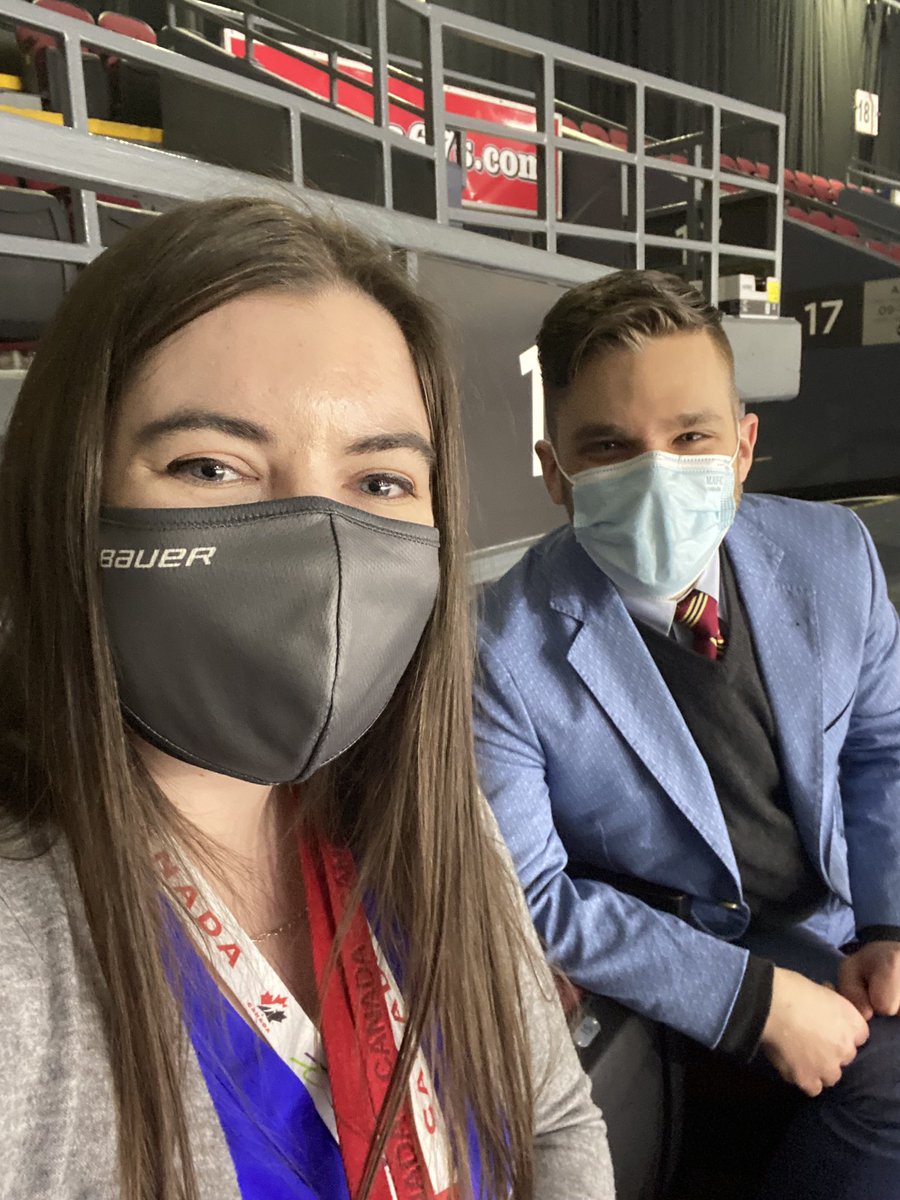 _shannoncoulter's tweet photo. Found a friendly face with the media at the rink today! โบ๏ธ @Nick_Emanuelli
Always glad to have a mini #MMJCTakeFour reunion! ๐ https://t.co/tiFFy4V0Il