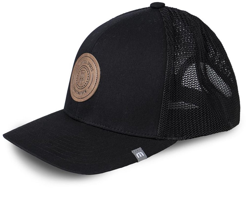 FrankieBorrelli's tweet photo. My go-to hat every. single. day. 

Nobody does it better than TravisMathew. So comfortable and just fits perfectly. You see these patch hats at every pro shop you’ve ever been to and now they’re 20% off. This is a blessing. 

https://t.co/Njq4XrE2YS https://t.co/JiqpAXVTM7
