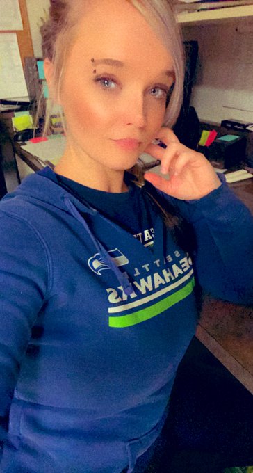 Blue Friday 💙💚 https://t.co/ILrsA7GDrC