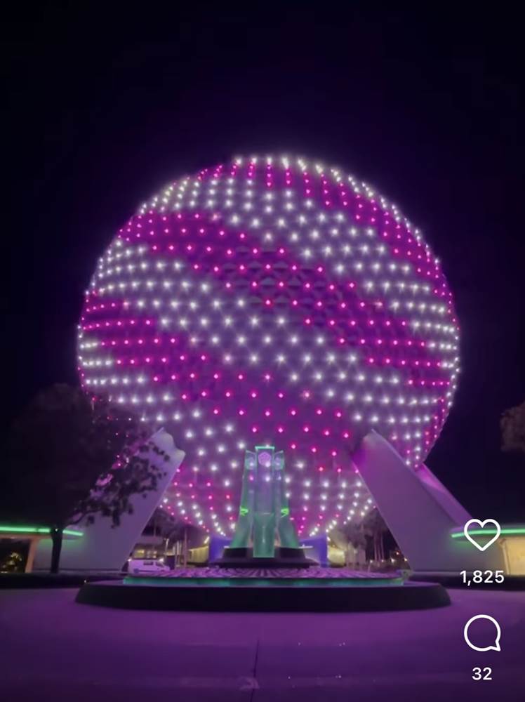 laughingplace's tweet photo. The #BeaconsOfMagic lighting package on #SpaceshipEarth at #EPCOT is getting a holiday overlay, debuting tonight! https://t.co/FoTuPQ3wVd https://t.co/f4jqfeco8e