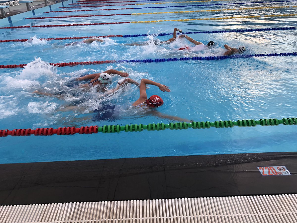 MelinaAlonso1's tweet photo. Finalizado en Lanzarote el primer encuentro Amazonas 2021 🏊🏼‍♀️🚴🏼‍♀️🏃🏼‍♀️
Mañana es el turno de Gran Canaria 💪🏼
.
👉🏼Más información en https://t.co/zXRmTIa03P
.
📸 @deli_gh 
.
@fecantri @TRIATLONSP @deportegob @fundaciondepjov @ActiveLanzarote https://t.co/6R0mjqk7se
