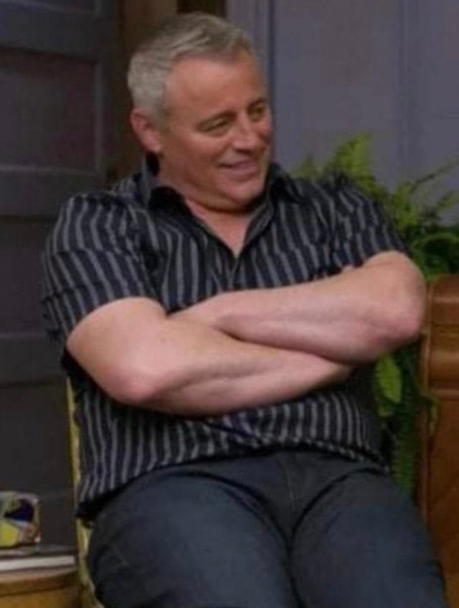 Me (32) watching this children’s rave type thing going on. #LateLateToyShow