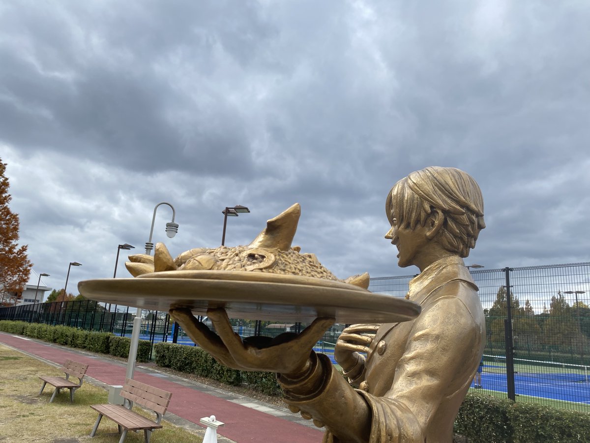 マンガ県くまもと研究会 おはよう T Co J9xl58yaht 尾田栄一郎先生は 熊本にいた当時銀座通りの 薔薇亭でアルバイトしよったてにゃ サンジが働いていた バラティエ は 薔薇亭 が元になっとるたいにゃ ゼフ サンジ バラティエ