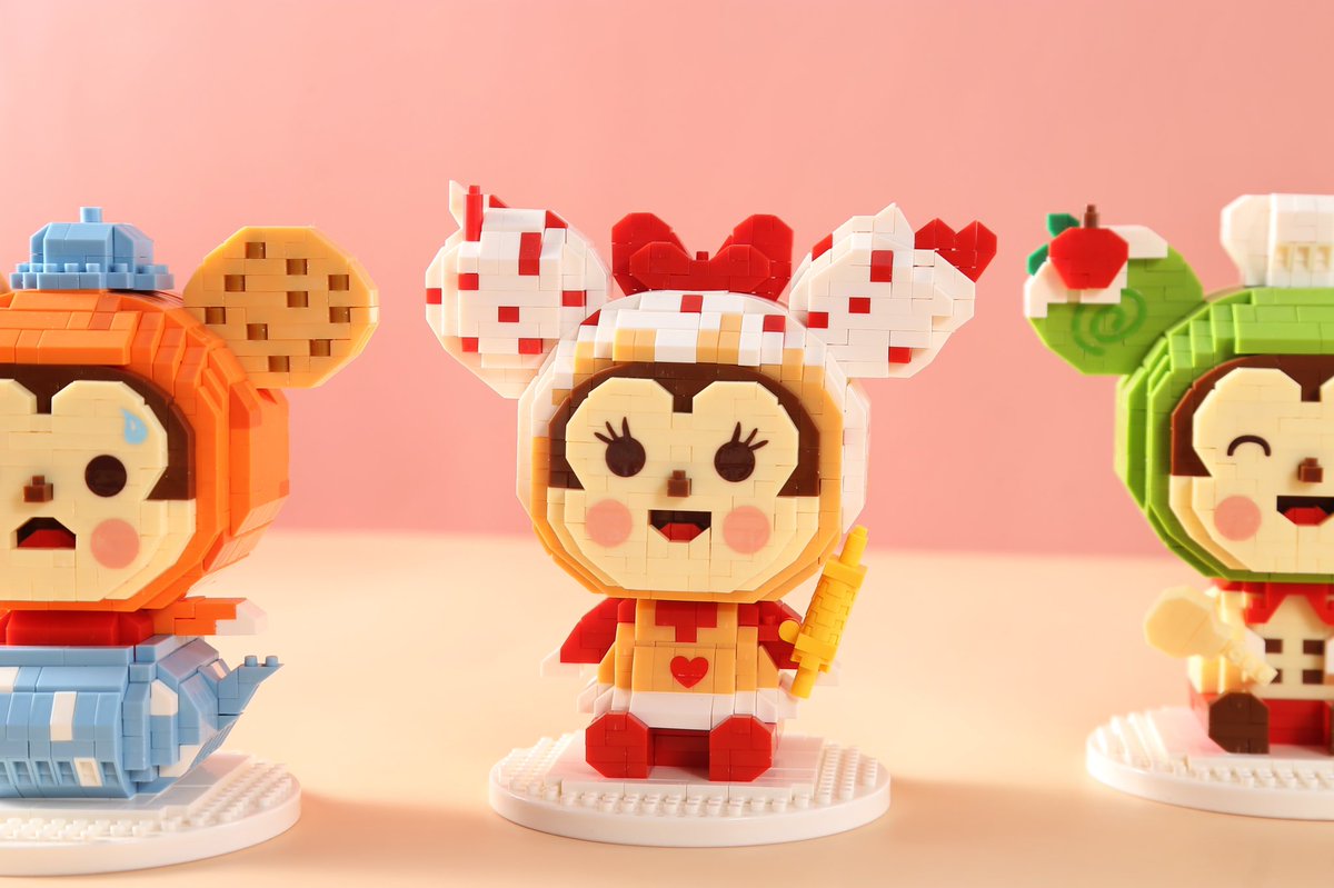 WiseHawkblock's tweet photo. NEW!Dessert Master Series!Collection uses doughnuts, ice cream, cookies, marshmallows and chocolate as design themes~ #wisehawkblock #nanoblock #lego #WiseHawk https://t.co/Mpp5k7uBJG