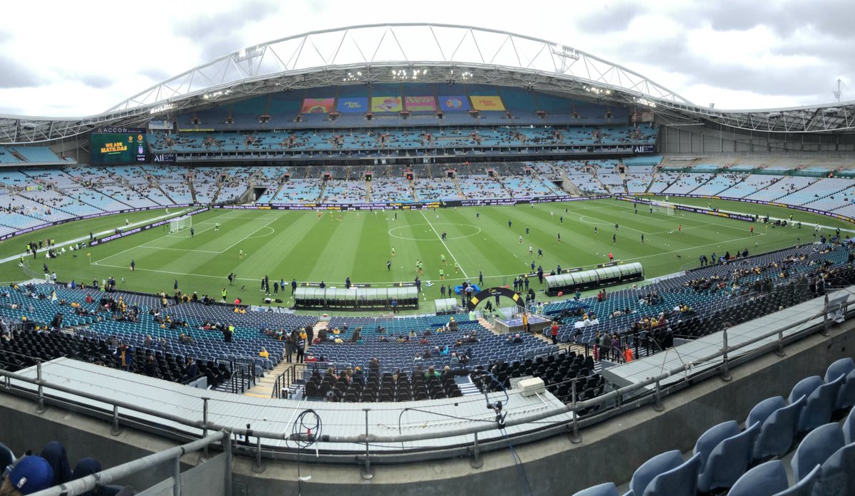 Crowd building, rain holding off, kick off in 30 ⚽️ Join us <a href="/abcsport/">ABC SPORT</a> NEXT
 
<a href="/TheMatildas/">CommBank Matildas</a> <a href="/USWNT/">U.S. Women's National Soccer Team</a> <a href="/Brushy7/">Ellie Brush</a> <a href="/DanielGarb/">Daniel Garb</a>