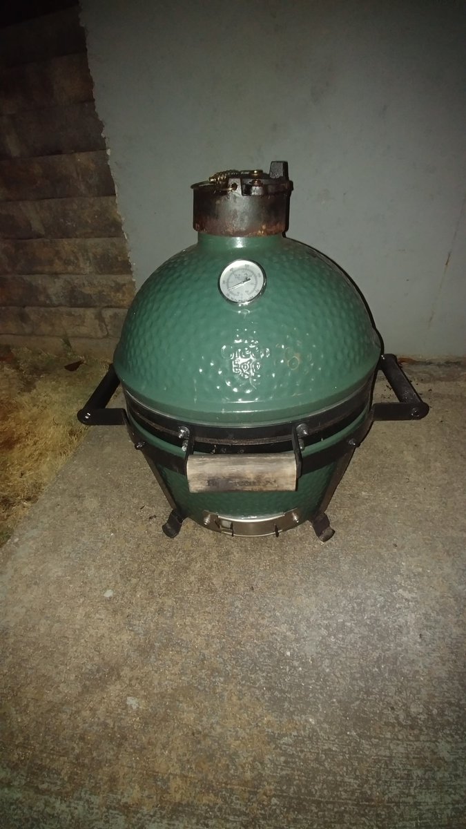 Overnight cook in prep for game tomorrow, Let's Go <a href="/TheRed_Rage/">REDRAGE TAILGATE</a> <a href="/course_crew/">COLLISION COURSE TAILGATE</a> @UofLFootball <a href="/LotCards/">Platinum Lot Cards</a>