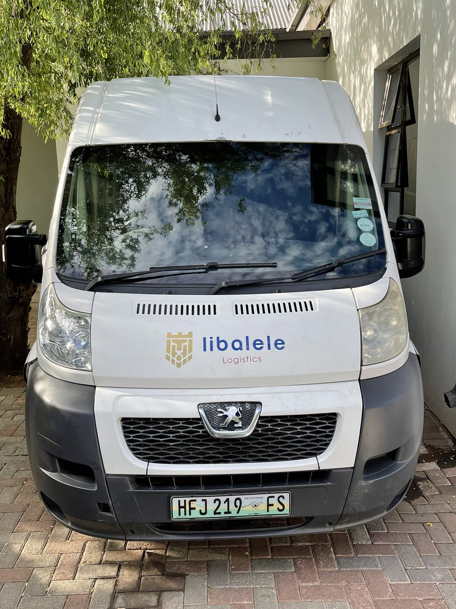 LibaleleLogist1's tweet photo. Thanks to the Matoti family for entrusting their long distance move with us. For all your furniture removal services, get in touch with us:-
Tel: (051) 793 0399 WhatsApp: +27 671597577 or +27 (78) 436-0789 https://t.co/2OqcRZdgaB