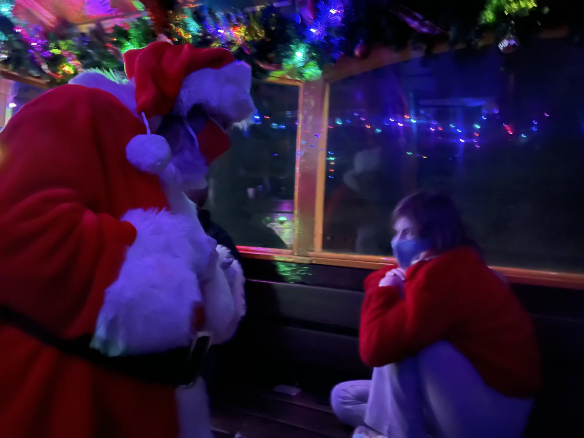 janekleeb's tweet photo. Never ever too old for the Santa Train 🚂 #GeorgetownLoop https://t.co/wBMeljApbf