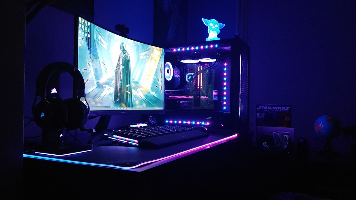 Tim_Galbraith's tweet photo. @CORSAIR @TPAIN All corsair minus mobo asus rog Crosshair viii dark hero, ryzen 5 5600x and Asus Strix 3070ti. I LOVE Corsair and Icue

5000D Airflow Case
Corsair Aio cooler
Corsair Vengance Rgb pro 32Gb
6 Corsair QL120 fans
3 Corsair LL120 fans
K100 keyboard
Virtuoso headset and stand
Mm700 Mp https://t.co/WpewJpTXLU
