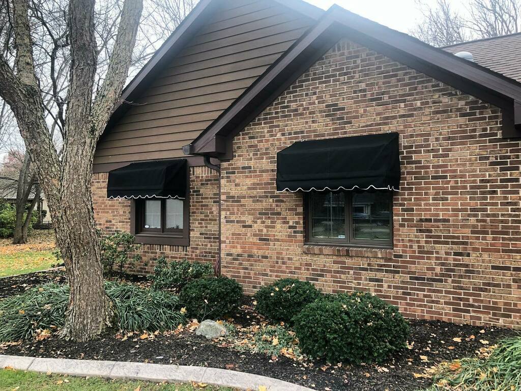 midtownawning's tweet photo. These are some casement window awnings that were installed today.  #awning #awnings https://t.co/WpdImb0ZfQ https://t.co/pVbxPMbBUu
