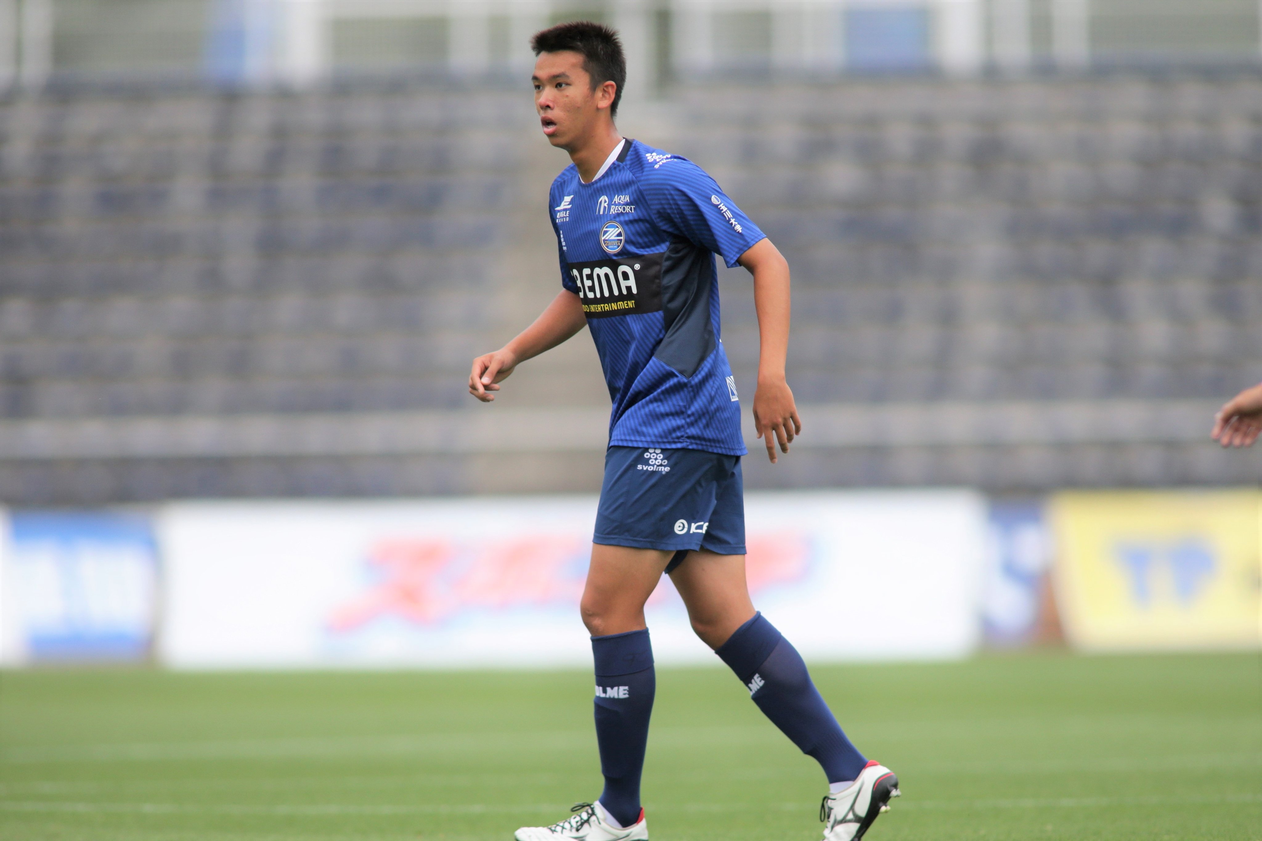 Fc町田ゼルビア 公式 0914熊本 奈良坂巧選手 短期留学のお知らせ この度 奈良坂巧 選手が ｆｋヴォイヴォディナ ノヴィサド セルビア スーペルリーガ に短期留学することが決まりましたので お知らせいたします コメント及び詳細はこちら