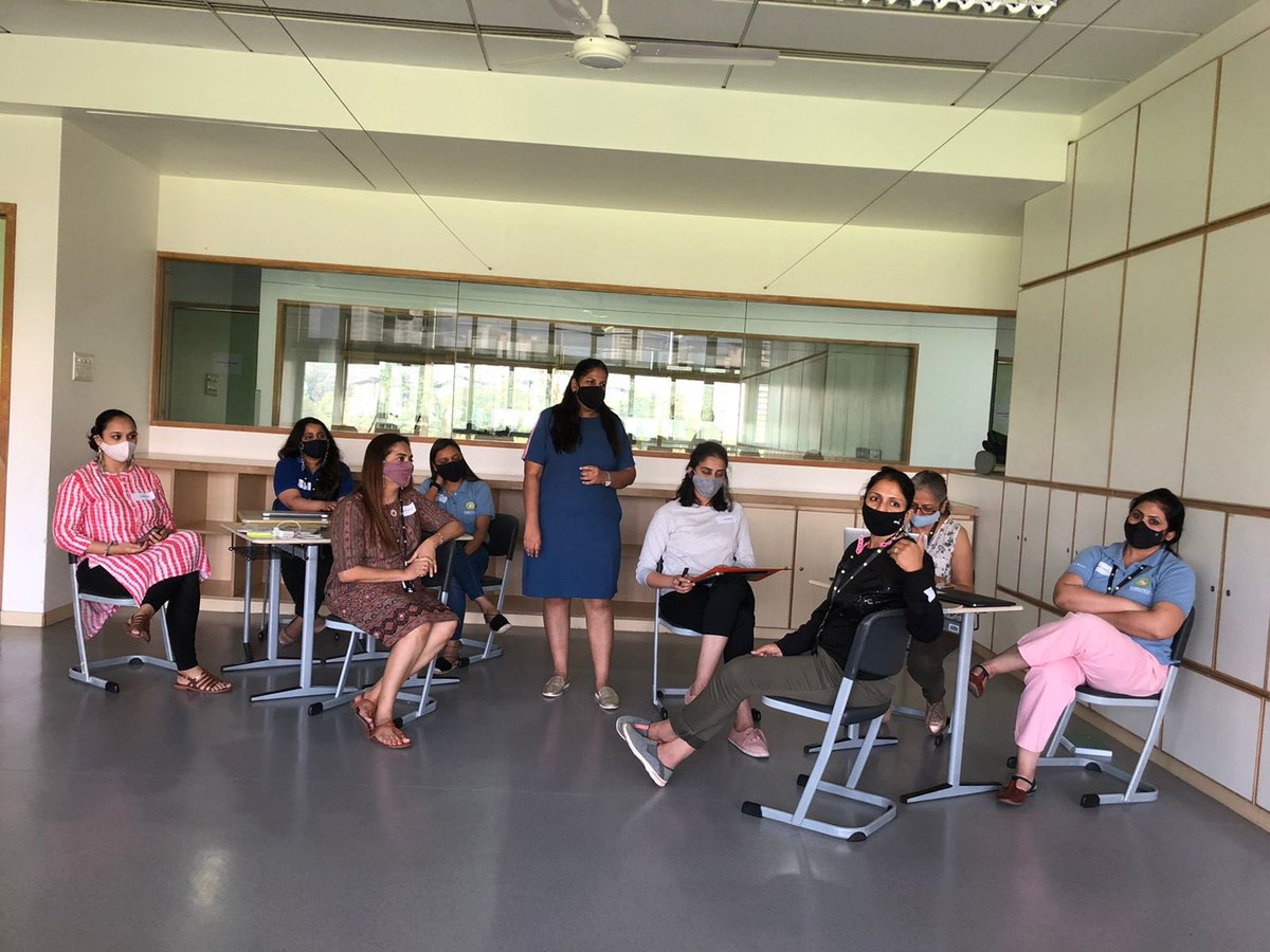 DimpleR49965975's tweet image. This is how we learn #PDday .. big shout out to our amazing tech team for the support #oislearninghub #pypchat #assessment #moderation #tech @oismumbai @lisakatehughes @chchkiwiT @PTechxplore