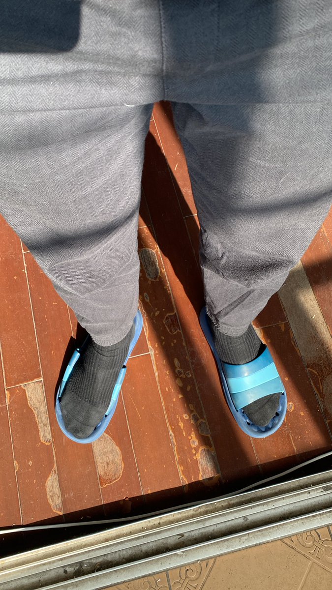 Johnny83633423's tweet photo. 今天天气真不错，准备出门。 https://t.co/pmh1AX3mgU