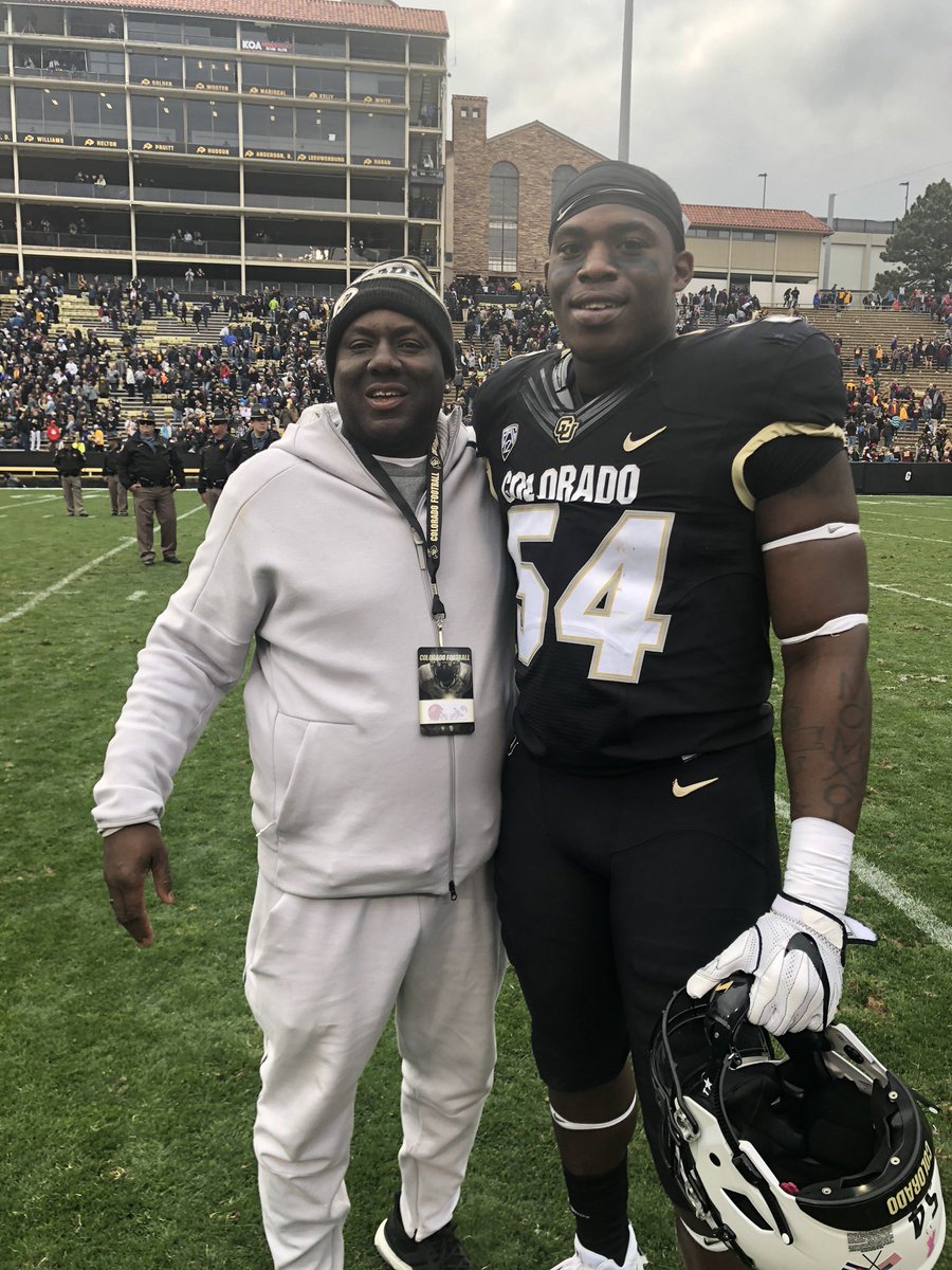 CoachTTMP's tweet photo. They say it’s 7v7 well we sent our DT out for routes at TE 6’7 285 Terrance Lang @tlang_0 @TMPMafia7v7 to the NFL #NFL 7v7 @CUBuffs https://t.co/icqPcitarB
