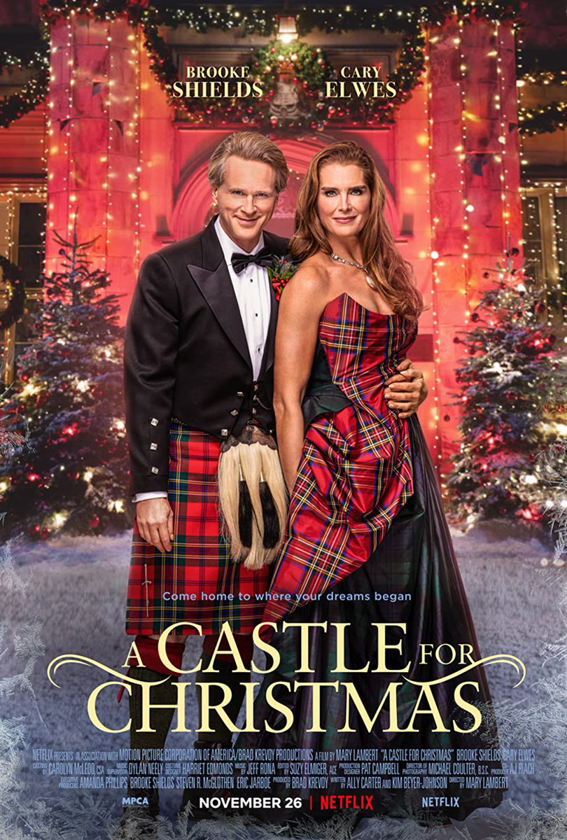 Who's up for a watch party? I'll be live-tweeting a viewing of #ACastleForChristmas this SUNDAY at 4:00 CST! Please watch along! 🏰🎄
