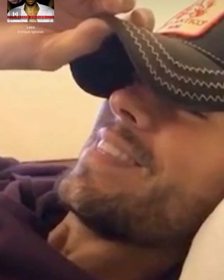 tamookro305's tweet photo. #FacebookLiveChat 2016 I Love it ♥ @enriqueiglesias https://t.co/PqHQbJw6mC