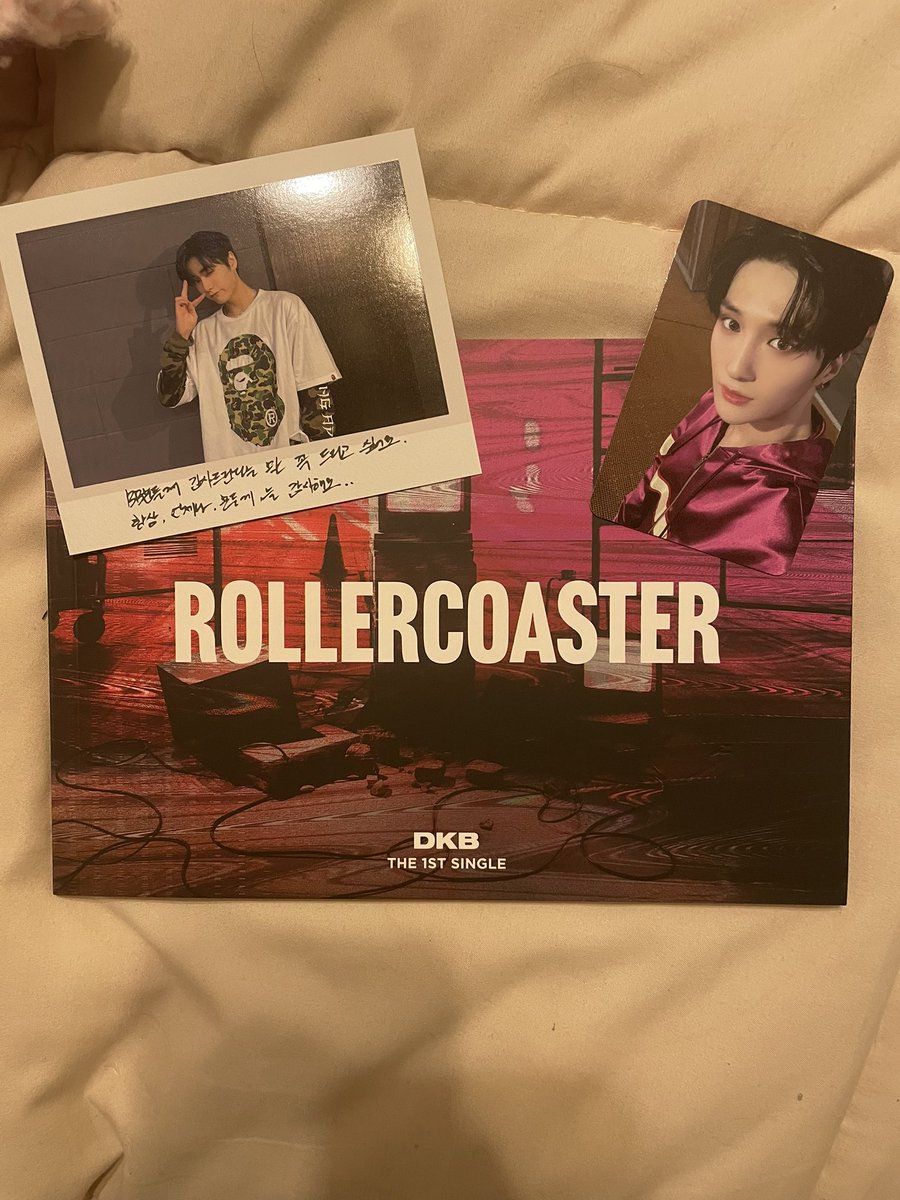 urluv_whit's tweet photo. SOMEONE HELP ME FIND YUKU I WANT YUKU PLEASE IM BEGGING #dkb #dkbtrade #dkblune #dkbechan #dkbyuku #DKBと一緒にRollercoaster_Ride #DKB https://t.co/lwcSERYgwp