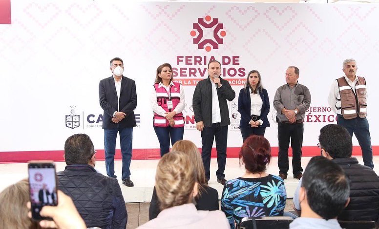 AlfonsoDurazo's tweet photo. Extraordinario inicio de las ferias por la transformación en Cajeme, donde acercamos servicios, trámites, programas y apoyos a la ciudadanía, directamente en las comunidades. 

Felicito a las y los funcionarios de los tres niveles de Gobierno, que participaron… 
1/2 https://t.co/kRaLZPDXGY