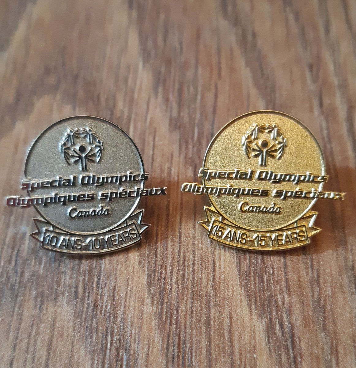 simcoe_south's tweet photo. SOO-South Simcoe is pleased to recognize 2 volunteers who in 2021 achieved a special benchmark for their Years of Service in Special Olympics: THANK YOU Kim D for your 15 years of volunteering and to Coach Kyle for your 10 years of involvement. We can't do what we do without you! https://t.co/gWVSkFlxgk