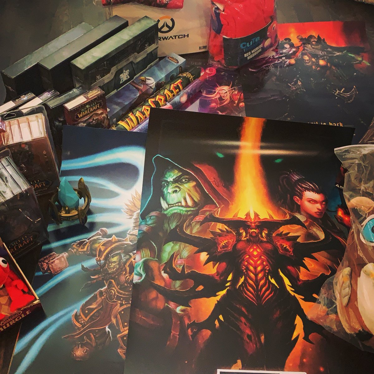 GlennRane's tweet photo. Hi All, Over the next few weeks I’ll be posting up Blizzard collectibles on eBay and donating 100% of the net proceeds to WIGI (Women in Games International) and Girls Who Code. #womeningamesinternational #girlswhocode #ebay #glennrane #glennraneart #blizzard #blizzcon https://t.co/qFTh5aYgjo