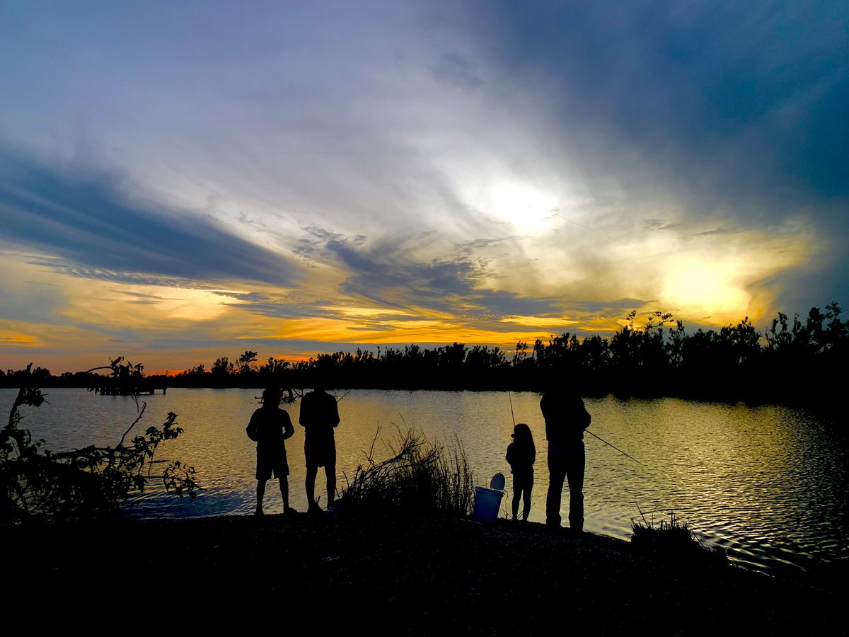 1.school 2.football 3.fishing #Louisiana