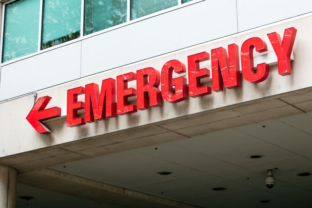 GreatDelivery's tweet photo. We are closed due to a family emergency. Thank you for understanding. https://t.co/3fF15ZImr1