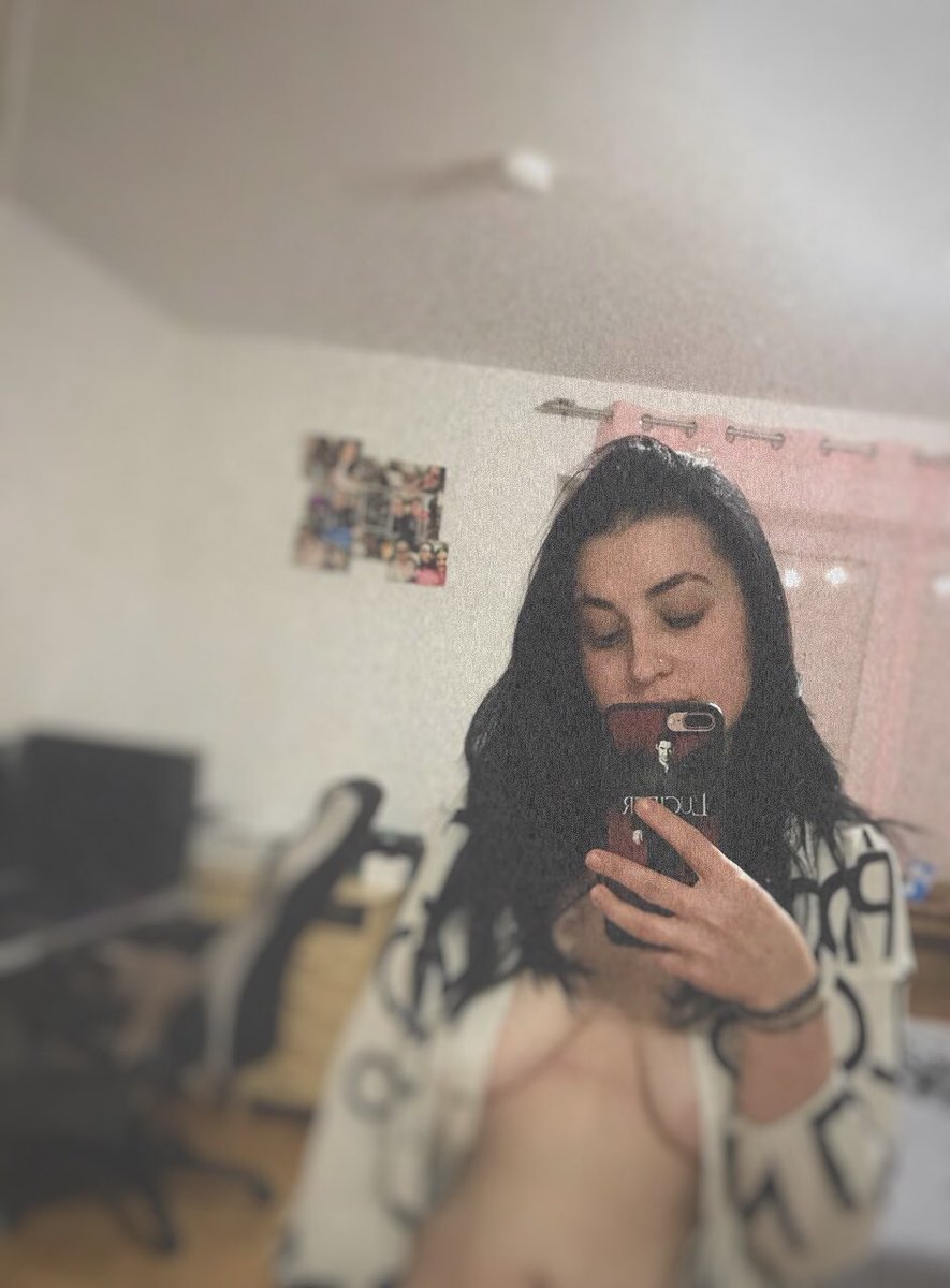 Mirrakyrr's tweet photo. @OnlyFansPromoRT @OnlyFansNewBie https://t.co/dIPFzsQuqQ https://t.co/EhXUfuc67T