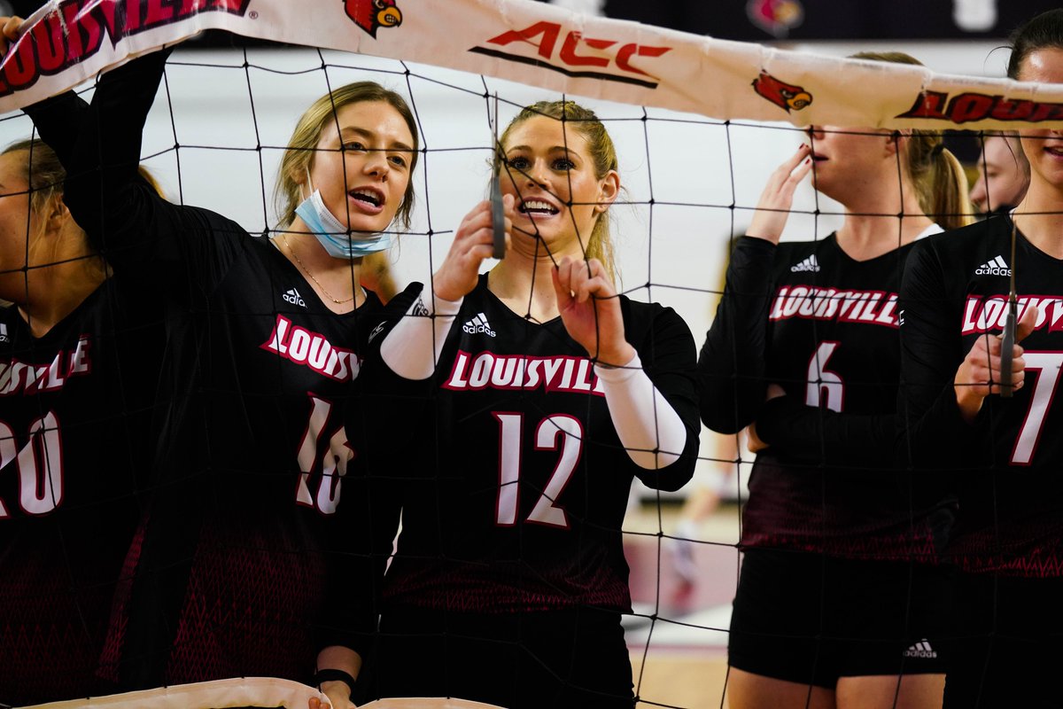 NCAA Women's Volleyball tweet media