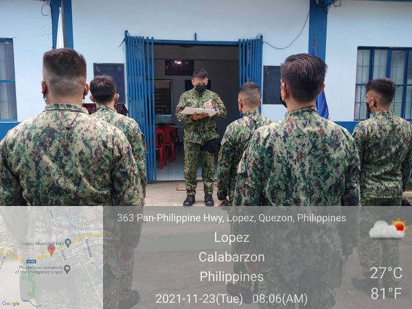 policelopez's tweet photo. Personnel of Lopez Municipal Police Station led by PEMS Edgar A Dimaala, MESPO under the supervision of PMAJ DANDY P AGUILAR, ACOP during Accounting and Turn-over of duties and responsibilities held at Lopez MPS at about 8:00 AM of November 23, 2021. https://t.co/6lup7LRosr