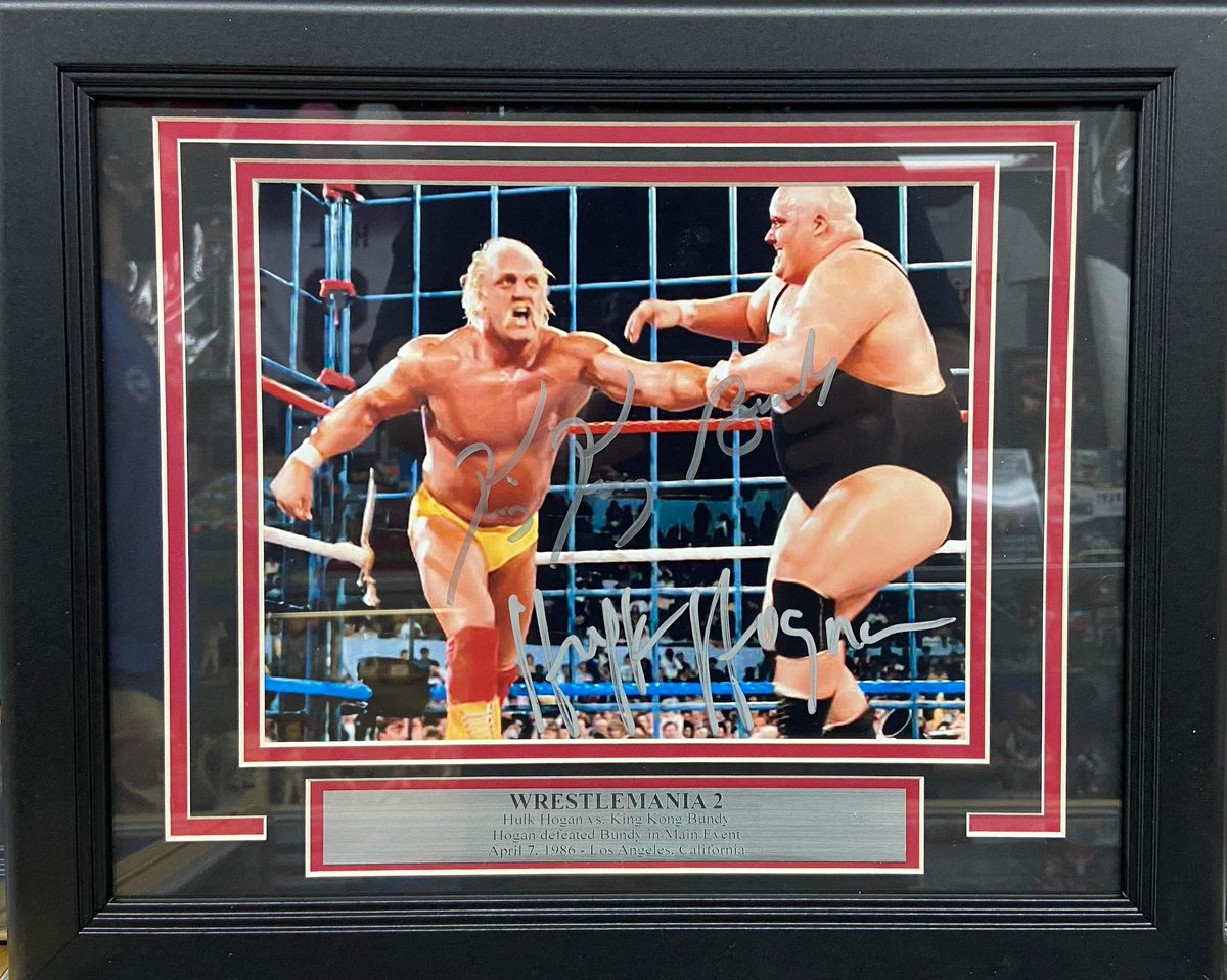 carlscards's tweet photo. Frame em up Friday! (part 1) #customframing #framing #frameit https://t.co/XJmaK2s9JT