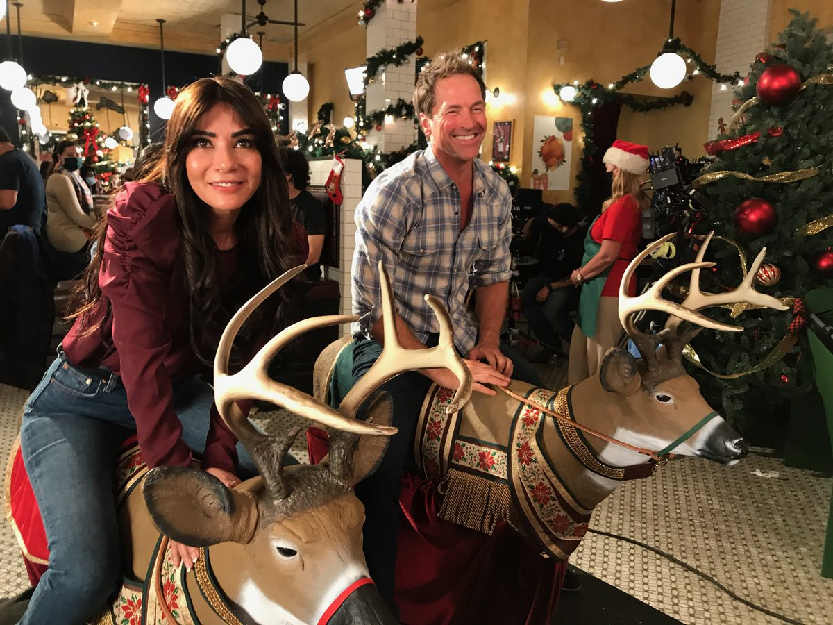 paulgreenemedia's tweet photo. A few more Behind the scenes @hallmarkchannel @marisolnichols #bts #ChristmasCEO #hearties #pgandme. Maris https://t.co/qs1EaJuc24