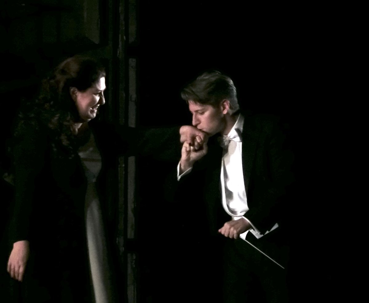 KyokoLondon's tweet photo. Verdi’s Macbeth. Sir Simon Keenlyside, Anna Pirozzi, Günther Groissböck, conducted by Daniele Rustioni.
@GGboeck @APirozzisoprano #ROHmacbeth https://t.co/1OudGEnEWD
