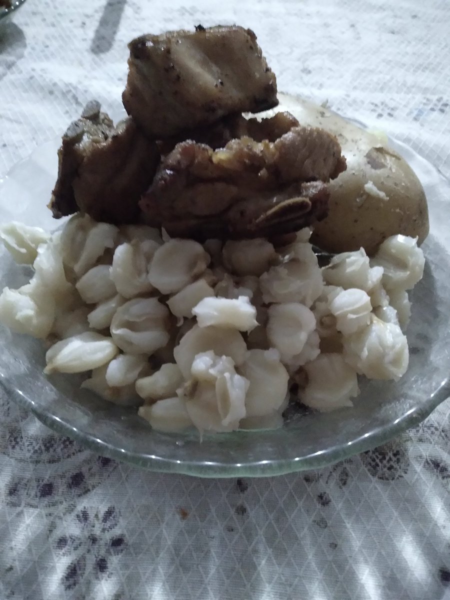 MkariOd's tweet photo. Te iba a escribir de mi cuenta personal pero me olvidé la contraseña 🤣. Bueno esto es de ayer, todos los jueves comemos chicharrón en casa 🤤
#예블리 #예성 #우리의 #일상 #Yebblers
@shfly3424
#YESUNG https://t.co/n9fpEuDypx