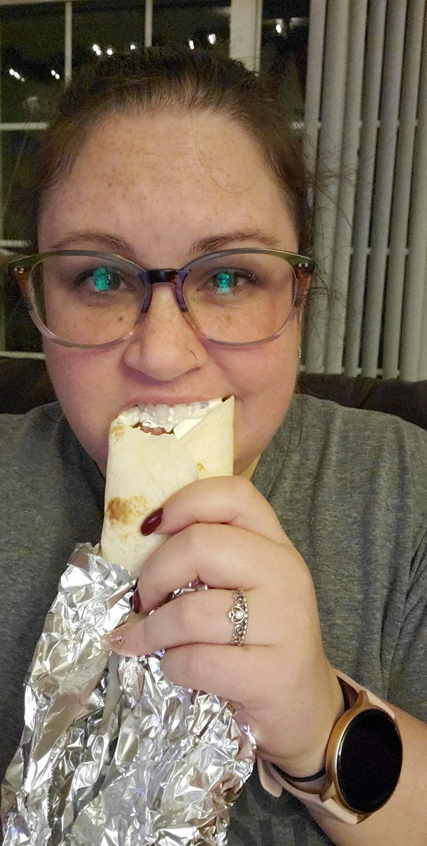 traceyx's tweet photo. @CAH Chipotle sour cream burrito ✅🥲 https://t.co/66FIwD76xH